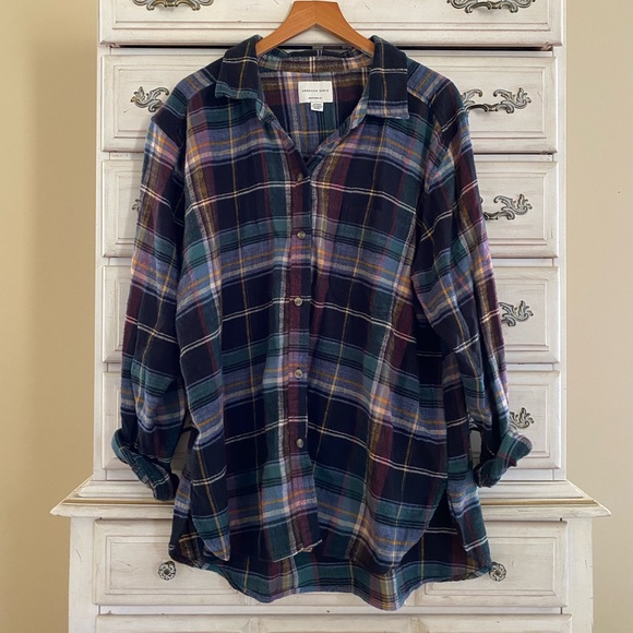 American Eagle Outfitters Tops - American Eagle Soft Plaid Button Down Shirt